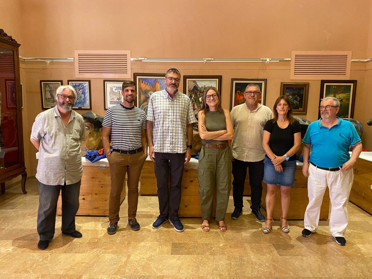 La Direcció General de Comerç, Moda i Artesania de la Generalitat visita el Museu del Pessebre de Catalunya de Montblanc